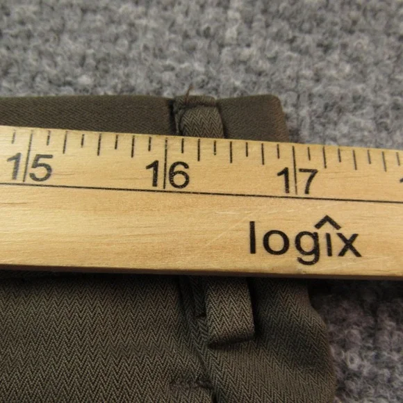 Vintage Dockers Pants Mens 33x32 Brown Stain Defender Dress Slacks Pleated Cuffs - Picture 6 of 12